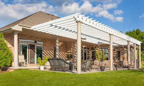 Scenic Brick House With Large Patio and Pergola Scenic Brick House With Large Patio and Pergola